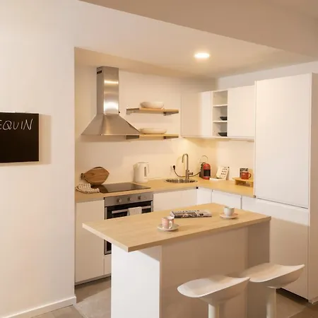 Mannequin - Contemporary With Garage, Sea View And Fast Wifi Apartment Rijeka