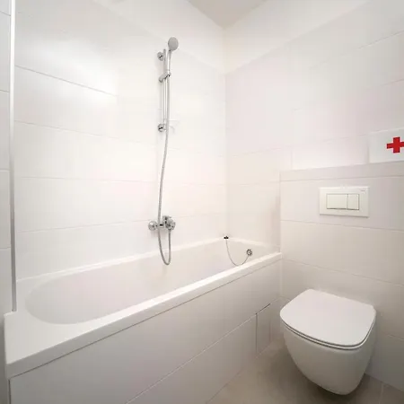 Mannequin - Contemporary With Garage, Sea View And Fast Wifi Appartement