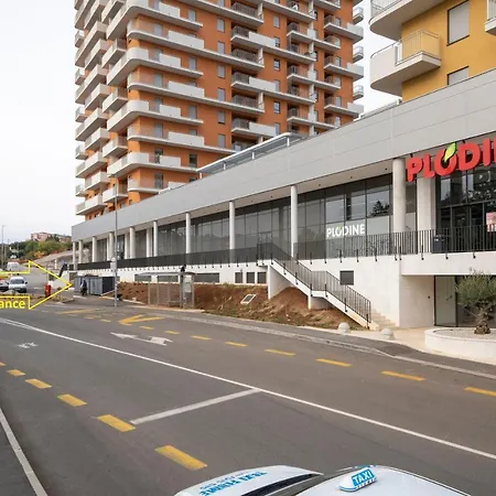 Mannequin - Contemporary With Garage, Sea View And Fast Wifi